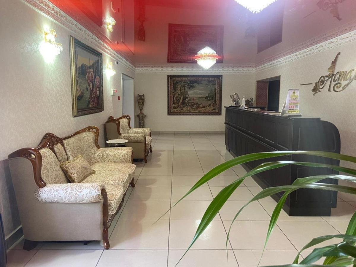 קוסטנאי Hotel Astam מראה חיצוני תמונה