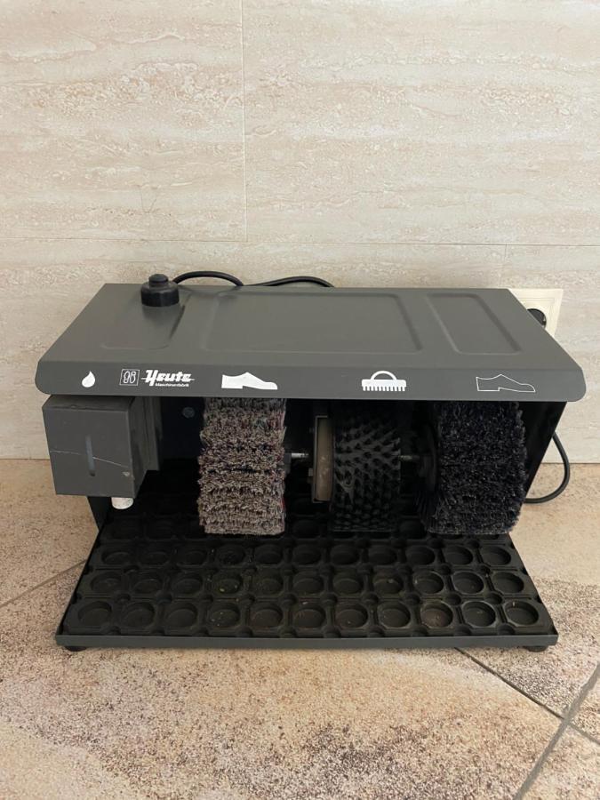 קוסטנאי Hotel Astam מראה חיצוני תמונה