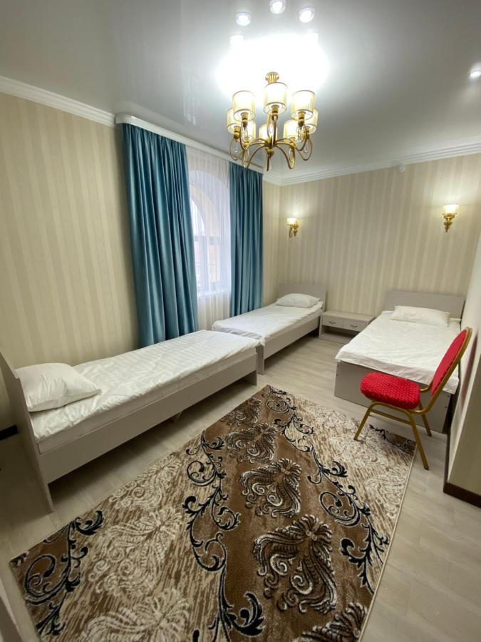 קוסטנאי Hotel Astam מראה חיצוני תמונה